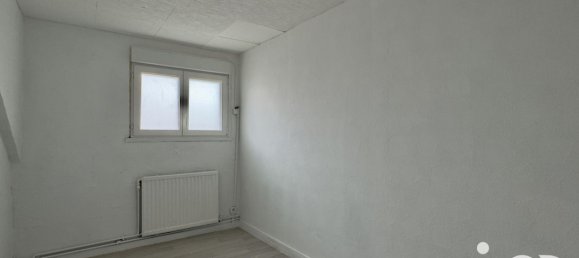 2 bedrooms House in Tourcoing, France No. 218526 14