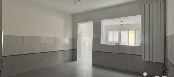 2 bedrooms House in Tourcoing, France No. 218526 3