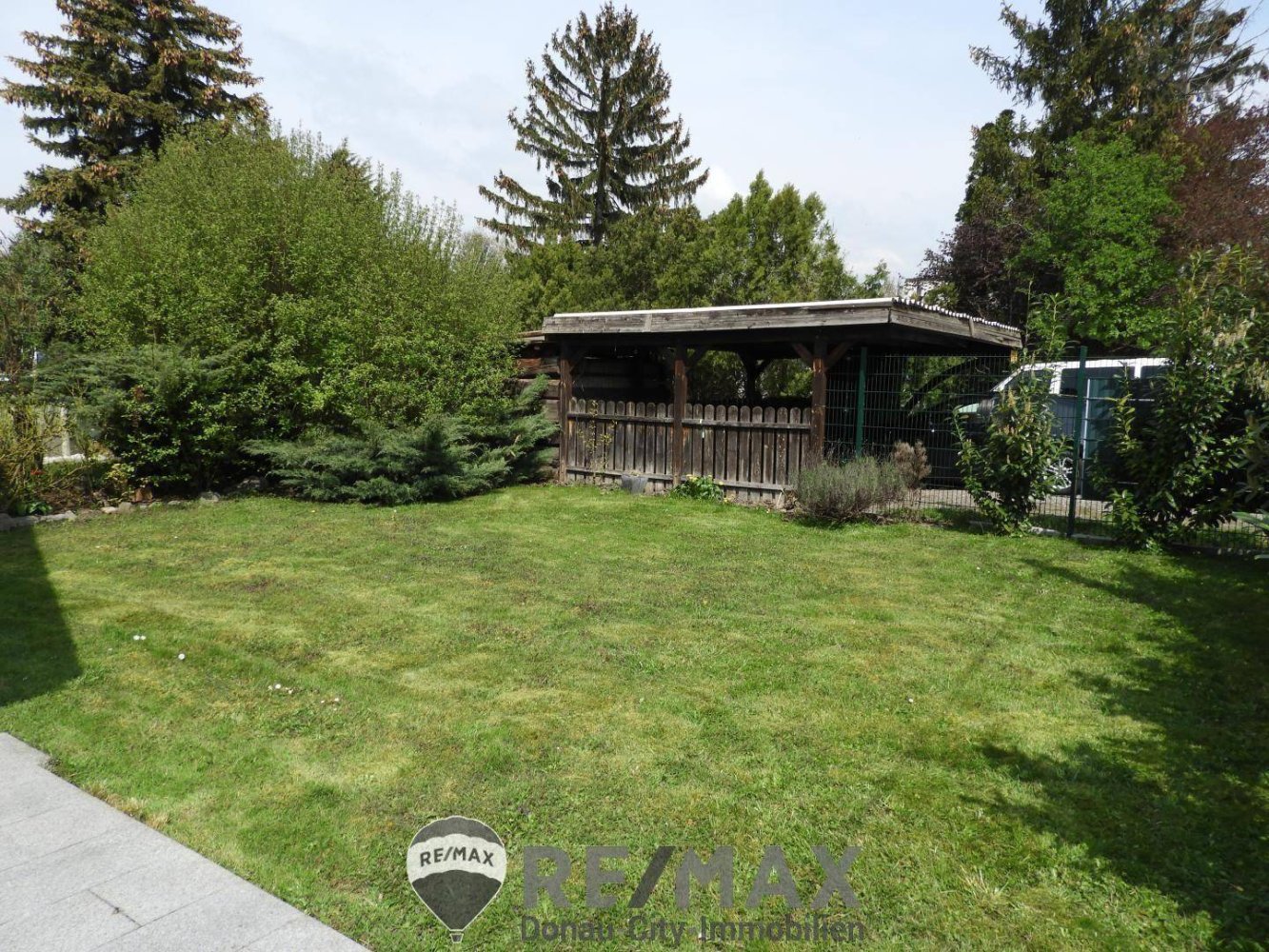 734m² Land in Enzesfeld-Lindabrunn, Austria No. 132326