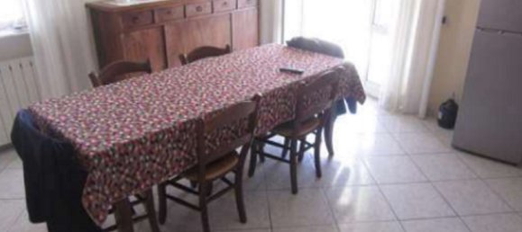 7 rooms Apartment in Porto Sant'Elpidio, Italy No. 200614 2