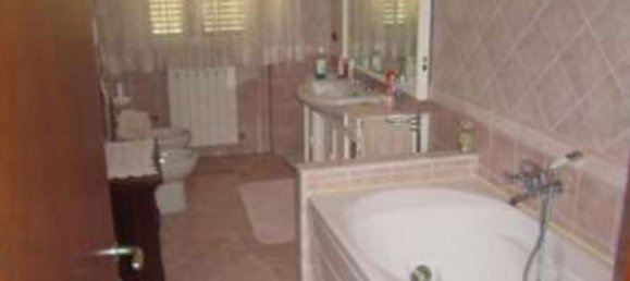 7 rooms Apartment in Porto Sant'Elpidio, Italy No. 200614 4