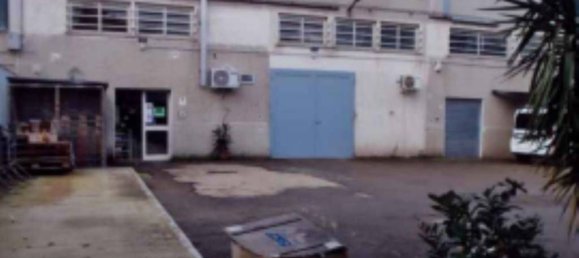 770m² Warehouse in Foggia, Italy No. 355858 3