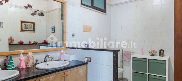 4 bedrooms Villa in Catania, Italy No. 272599 10