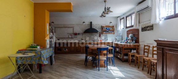 4 bedrooms Villa in Catania, Italy No. 272599 7