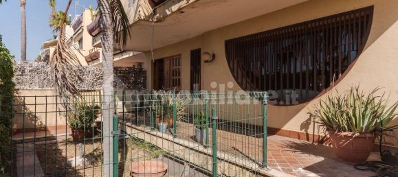 4 bedrooms Villa in Catania, Italy No. 272599 26