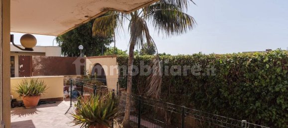 4 bedrooms Villa in Catania, Italy No. 272599 27