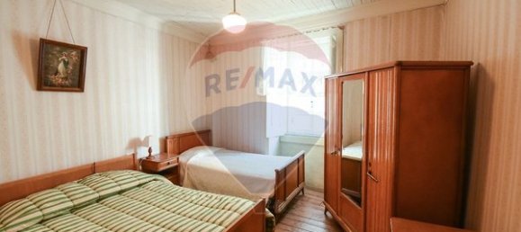 Bâtiment à Lamego, Portugal 1258m² No. 51201 11