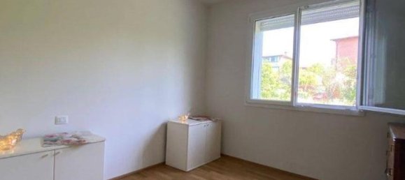 Вилла с 4 комнатами в Сала Болоньезе, Италия № 154722 12