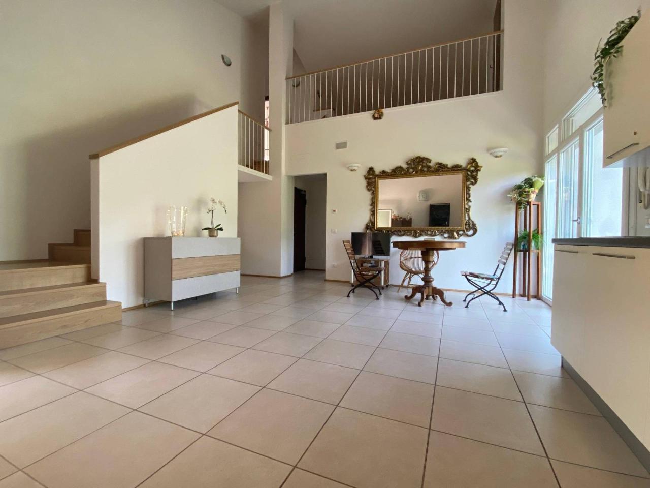 Вилла с 4 комнатами в Сала Болоньезе, Италия № 154722