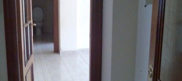 Apartamento de 3 dormitorios en Villamayor, Spain No. 71144 14