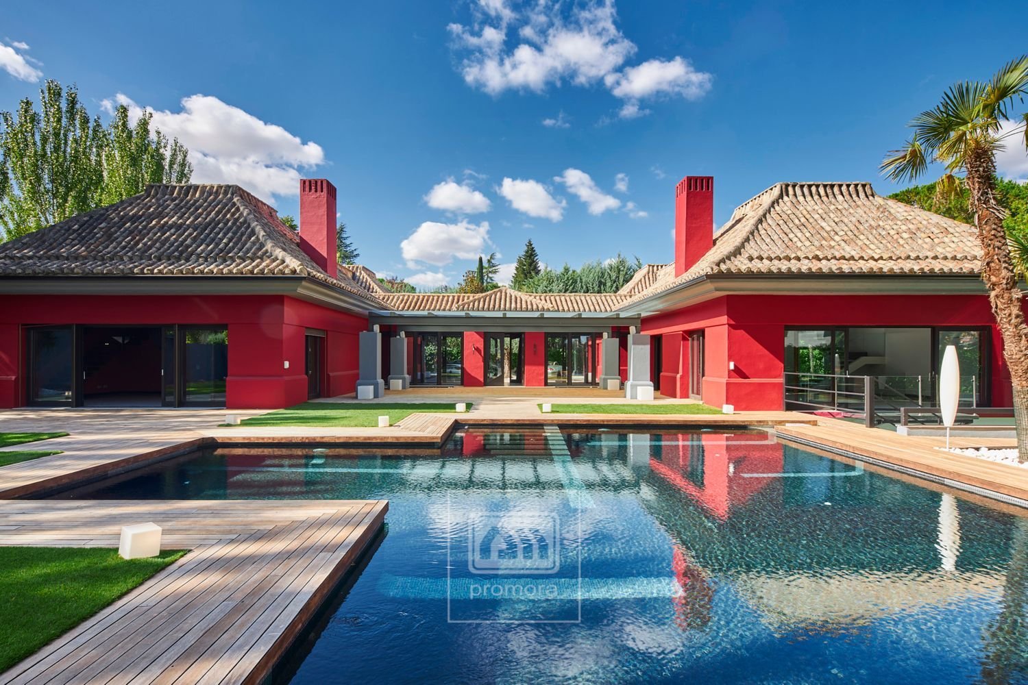 Casa de 6 dormitorios en Alcobendas, Spain No. 207877