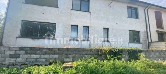 3 bedrooms Villa in Monticelli d'Ongina, Italy No. 308374 4