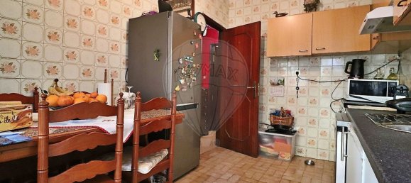 3 bedrooms House in Maia, Portugal No. 187688 8