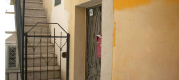 Estudio en Rocca di Papa, Italy No. 100053 3