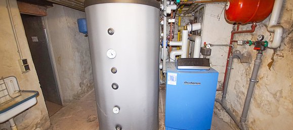 Gebäude in Bernkastel-Wittlich, Germany 449m², Nr. 134753 18