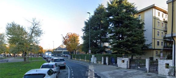 3 Schlafzimmer Wohnung in Brescia, Italy, Nr. 283830 5