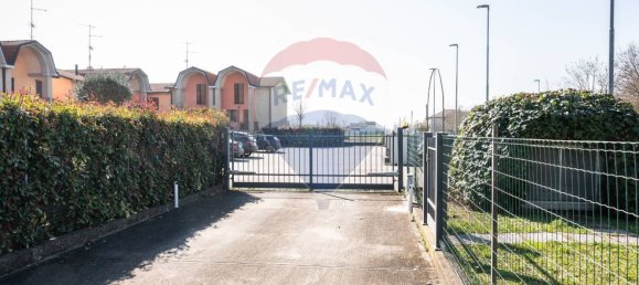 3 Schlafzimmer Haus in Poviglio, Italy, Nr. 282271 34