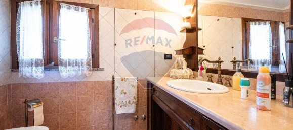 3 Schlafzimmer Haus in Poviglio, Italy, Nr. 282271 26