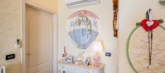 3 Schlafzimmer Haus in Poviglio, Italy, Nr. 282271 9