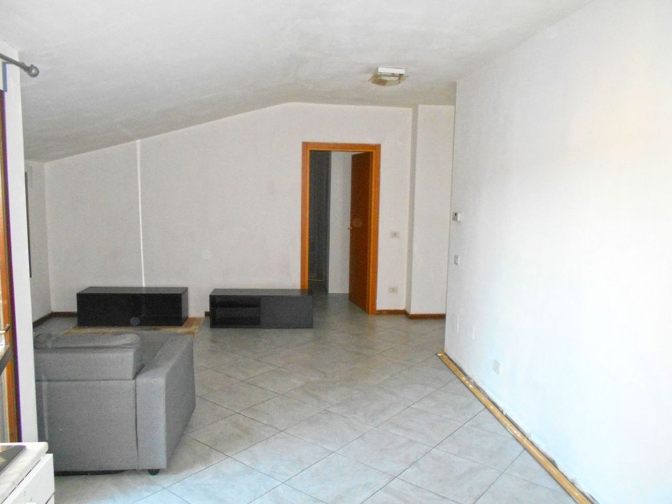 5-Zimmer Wohnung in Sinalunga, Italy, Nr. 200052
