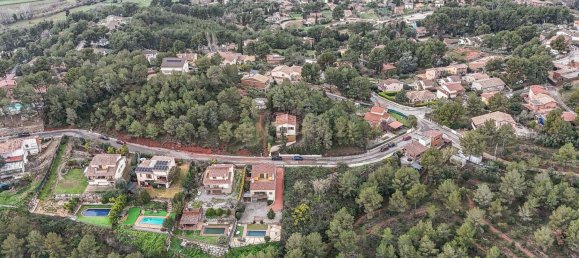 662m² Land in Bigues i Riells, Spain No. 157604 11