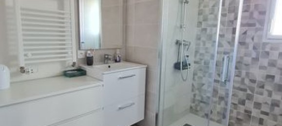 2 Schlafzimmer Wohnung in Le Pouzin, France, Nr. 303711 9