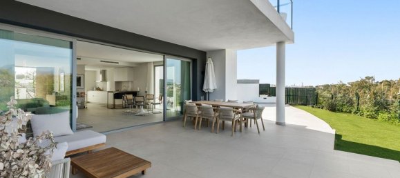 3 Schlafzimmer Villa in Marbella, Spain, Nr. 183919 32