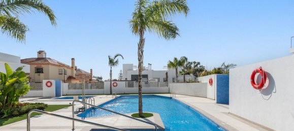 3 Schlafzimmer Villa in Marbella, Spain, Nr. 183919 41