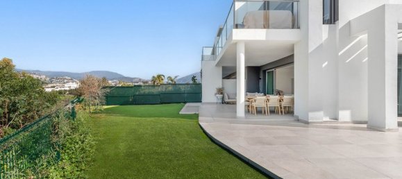 3 Schlafzimmer Villa in Marbella, Spain, Nr. 183919 37