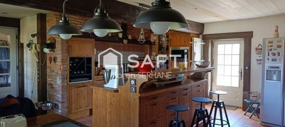 3 bedrooms House in Saint-Germain-du-Bois, France No. 200394 9