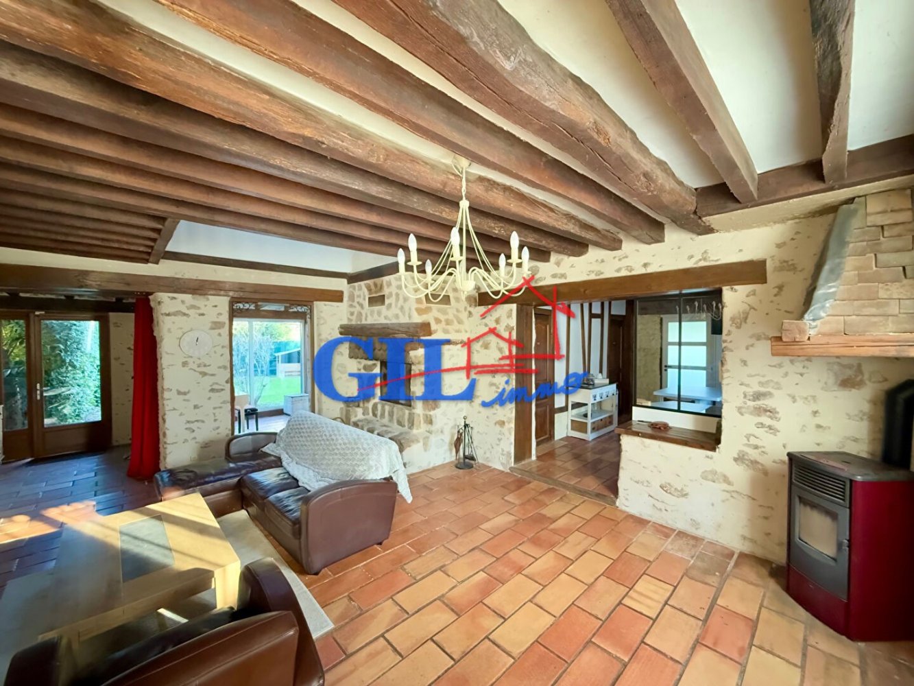3 Schlafzimmer Villa in Savigny-le-Temple, France, Nr. 122343