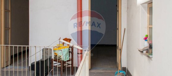 Apartamento de 2 dormitorios en Catania, Italy No. 327989 22