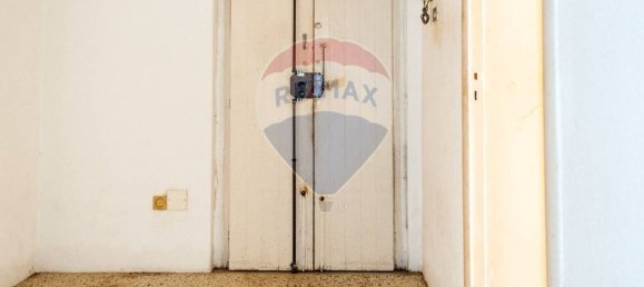 Apartamento de 2 dormitorios en Catania, Italy No. 327989 29