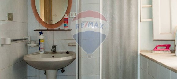 Apartamento de 2 dormitorios en Catania, Italy No. 327989 34