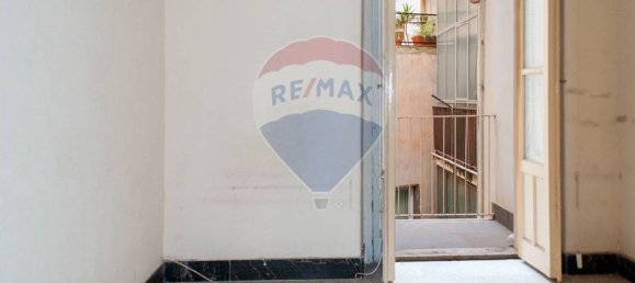 Apartamento de 2 dormitorios en Catania, Italy No. 327989 23