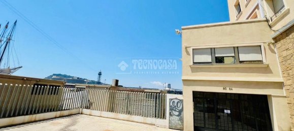 Apartamento de 2 dormitorios en Ciudad Vieja, Spain No. 154323 3