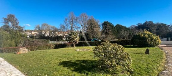 3 bedrooms House in Poiroux, France No. 314551 8