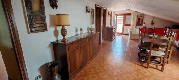 7-Zimmer Penthouse in Marino, Italy, Nr. 40989 32