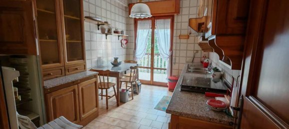 7-Zimmer Penthouse in Marino, Italy, Nr. 40989 9