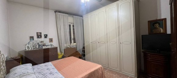 5 rooms Apartment in Bologna, Italy No. 21077 25