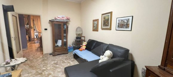 5 rooms Apartment in Bologna, Italy No. 21077 4