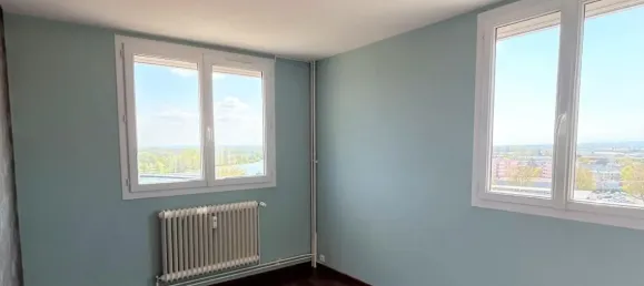 3غرفة شقة في Macon, France رقم 201735 6