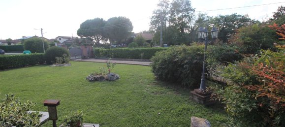 4 bedrooms Villa in Conzano, Italy No. 318631 19