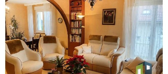 3 bedrooms House in Montbeliard, France No. 342669 5