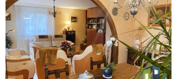 3 bedrooms House in Montbeliard, France No. 342669 3