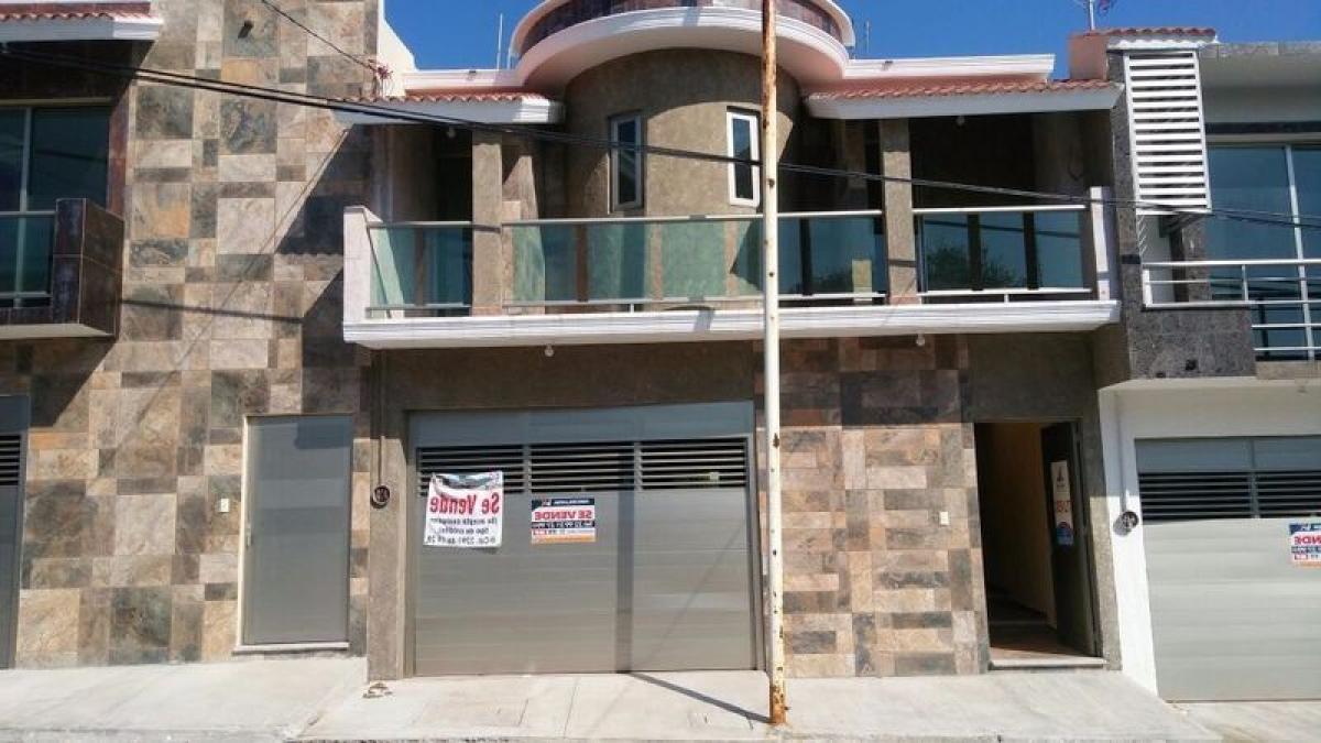 3 bedrooms House in Veracruz, Mexico No. 218048