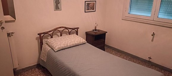 5 غرف نوم شقة في Carrara, Italy رقم 380326 14