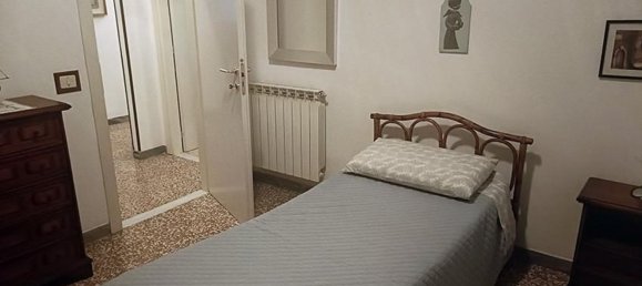 5 غرف نوم شقة في Carrara, Italy رقم 380326 15