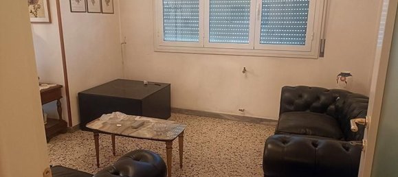 5 غرف نوم شقة في Carrara, Italy رقم 380326 5