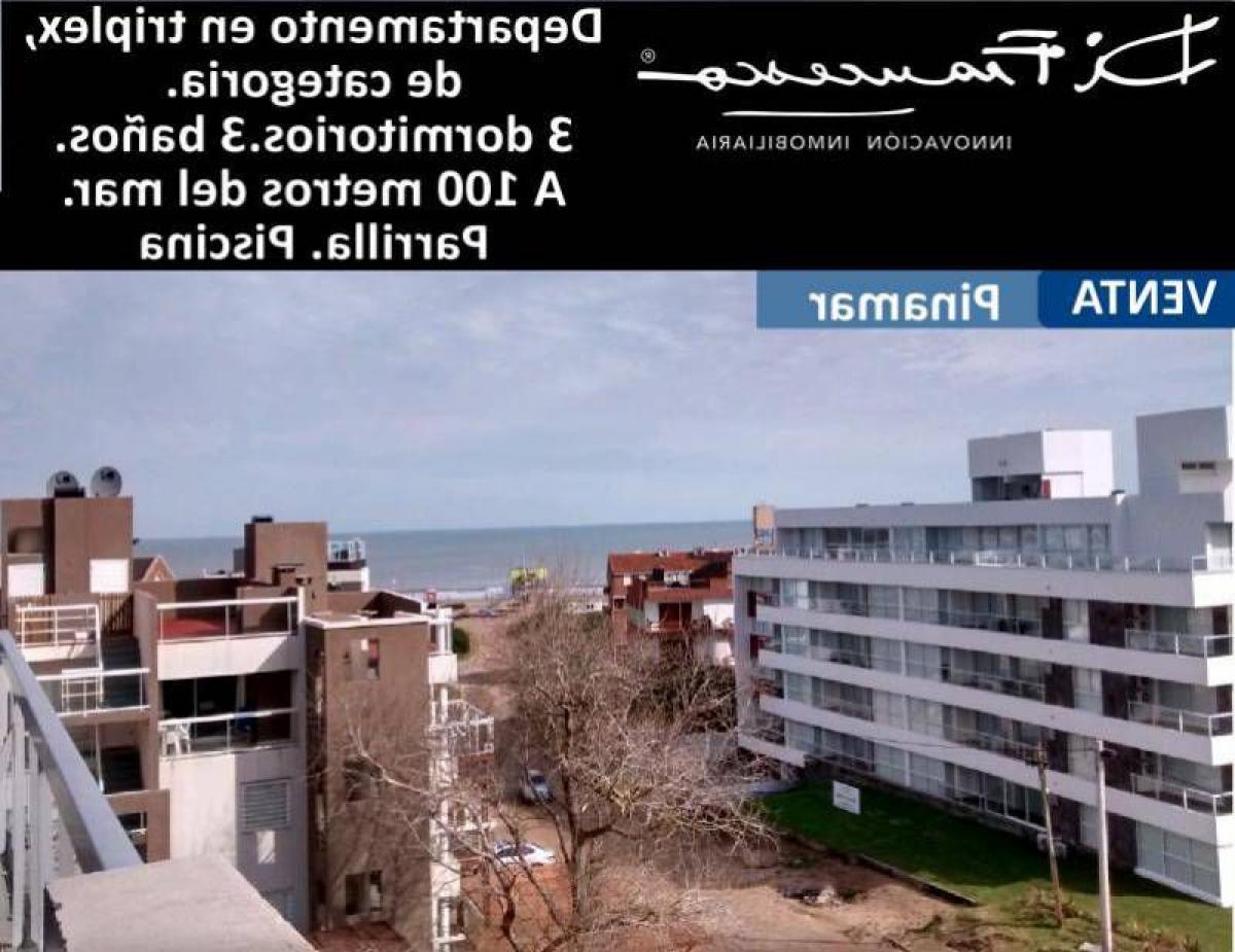 3 bedrooms Apartment in Mar del Plata, Argentina No. 84092